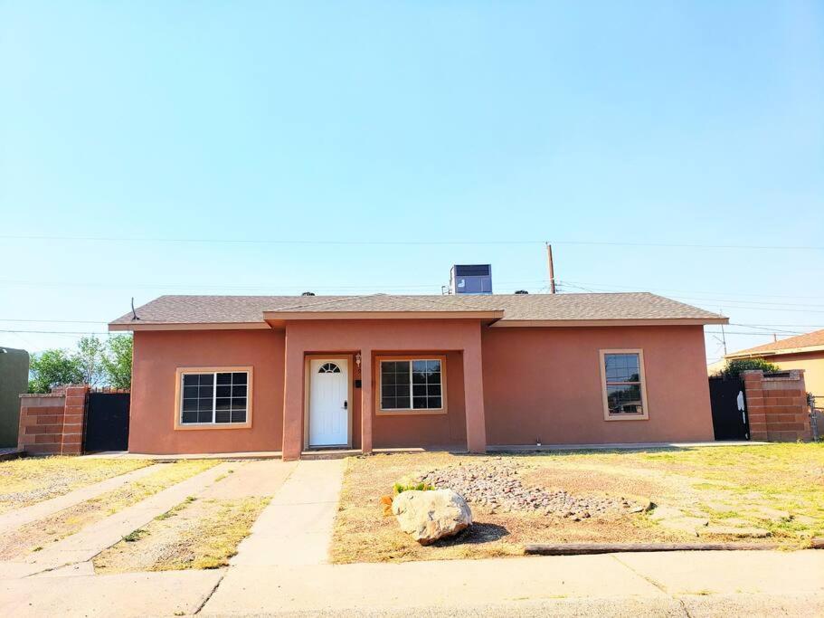 White Sands Retreat Alamogordo Exterior photo